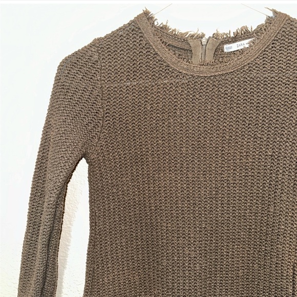 Zara Knee-Length Sheath Dress - Picture 3 of 7